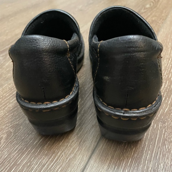 BOC Born Womens Leather Wedge Clogs Shoes size 9.5M - Picture 4 of 6